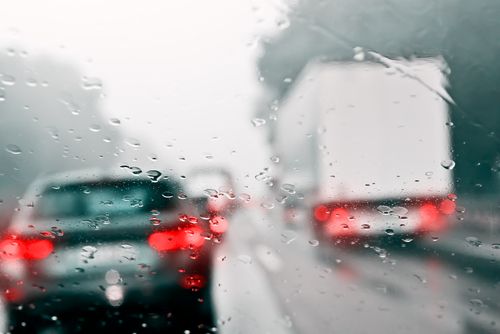 Alpharetta car accident lawyer, Alpharetta, GA – Spinout Crash on I-85 South Near Hwy 138 Causes Lane Blockage and Delays