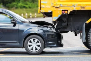 truck accident in kennesaw